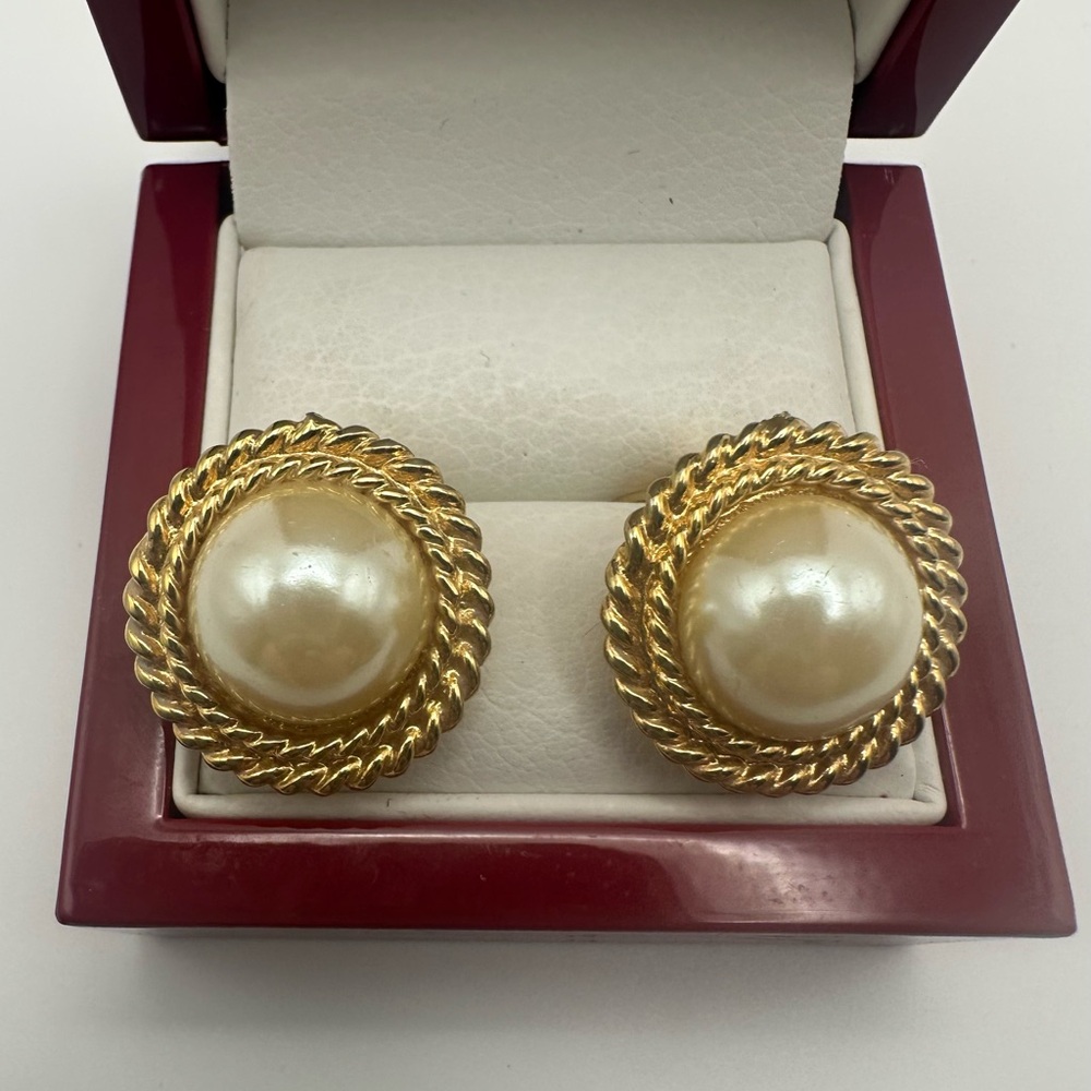 St. John Gold Tone Faux Pearl Clip On Earrings Double Rope Cabochon Round Vtg
